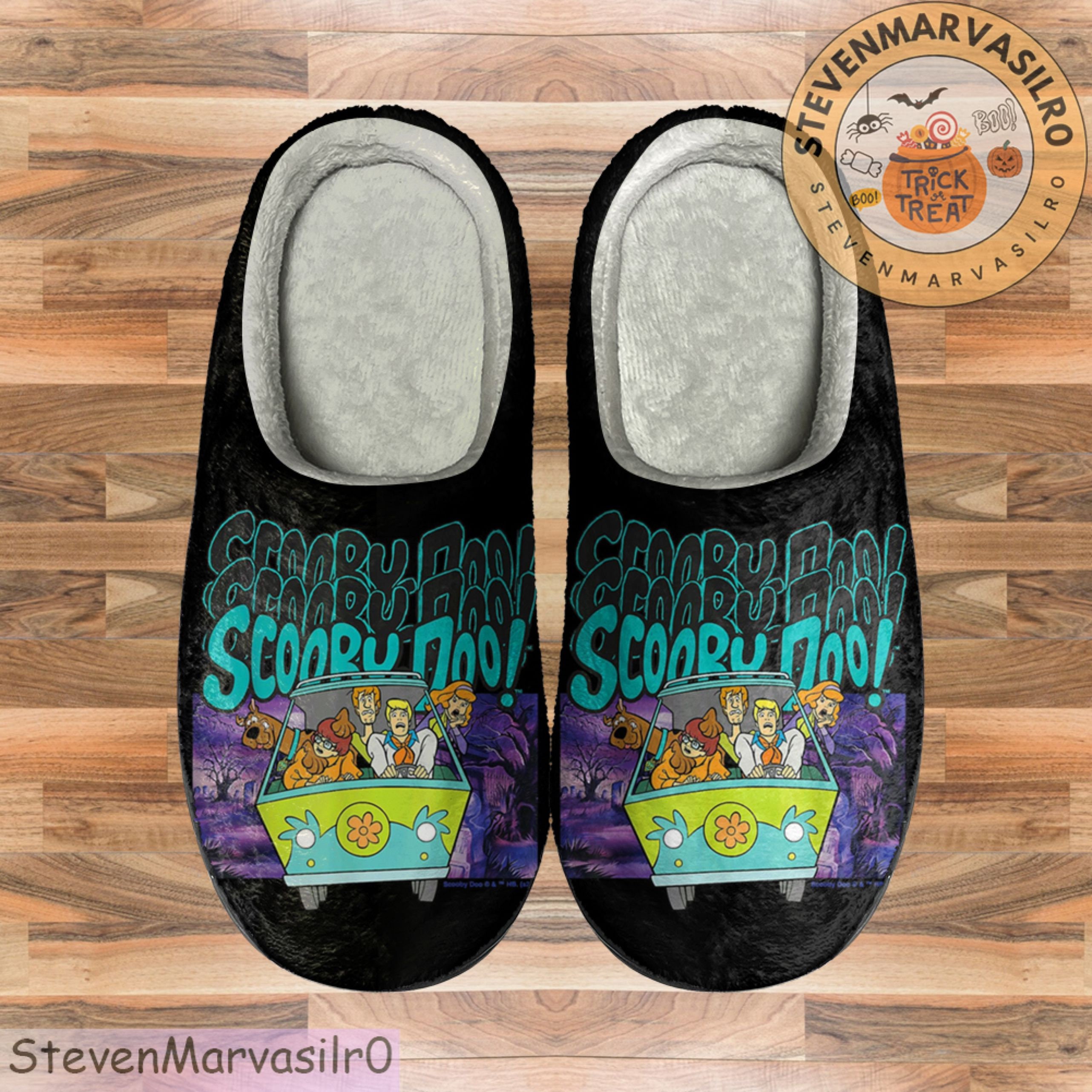 Scooby Doo Cozy Unisex Winter Slipper, Soft Indoor Shoe, Family Indoor Slipper