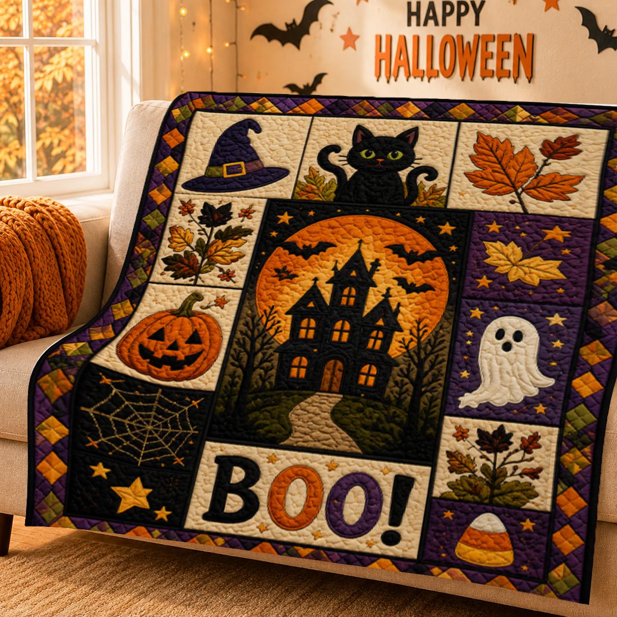 Halloween Haunted House Quilt Blanket, Spooky Black Cat Pumpkin Design, Cozy Autumn Quilt Bedding