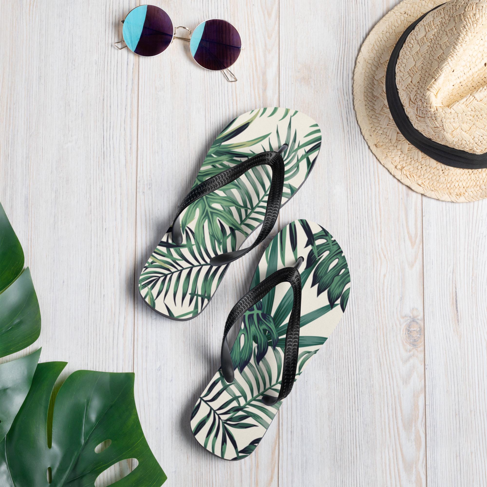 Tropical beach Flip-Flops with green palm tree print, summer Flip-Flops, suitable for ocean travel, parties, also suitable for home