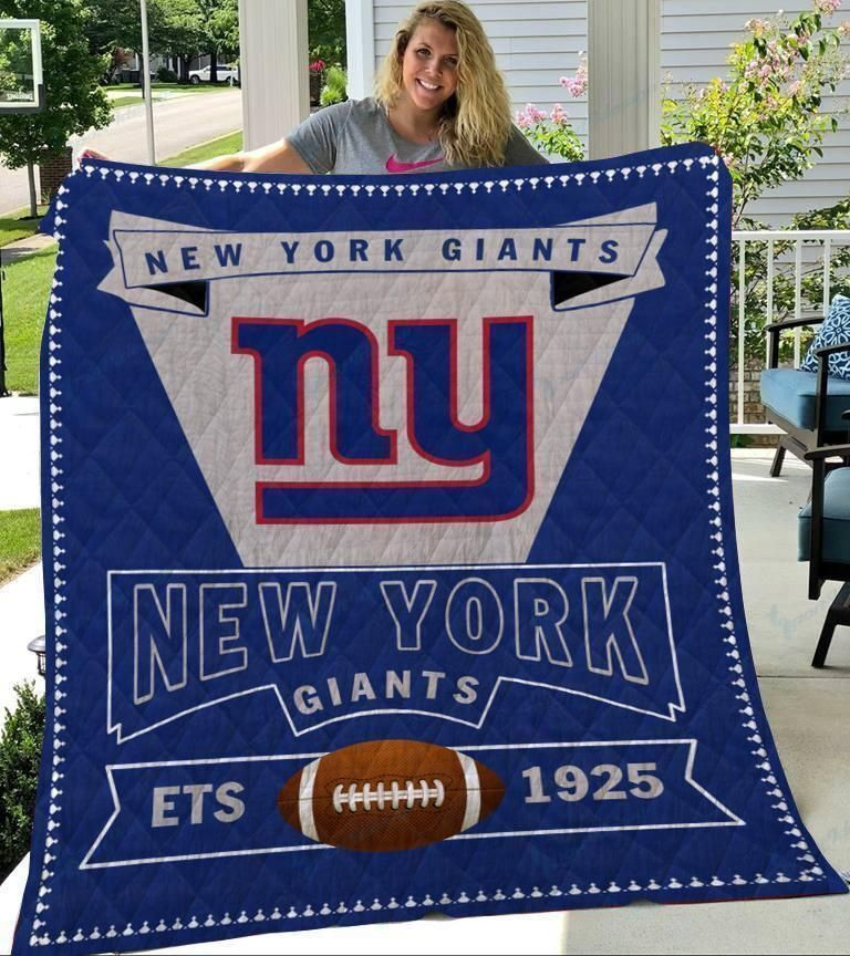 New York Giants Logo Quilt