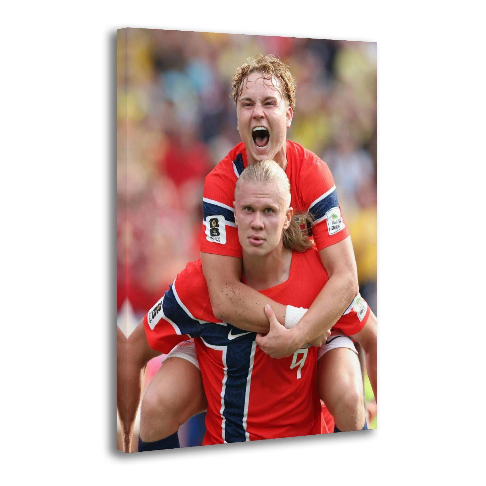 Erling Haaland Teammate Piggyback Norway National Team Painting On Canvas Wall Art Poster Picture Print Living Room Walls Decor Home Posters