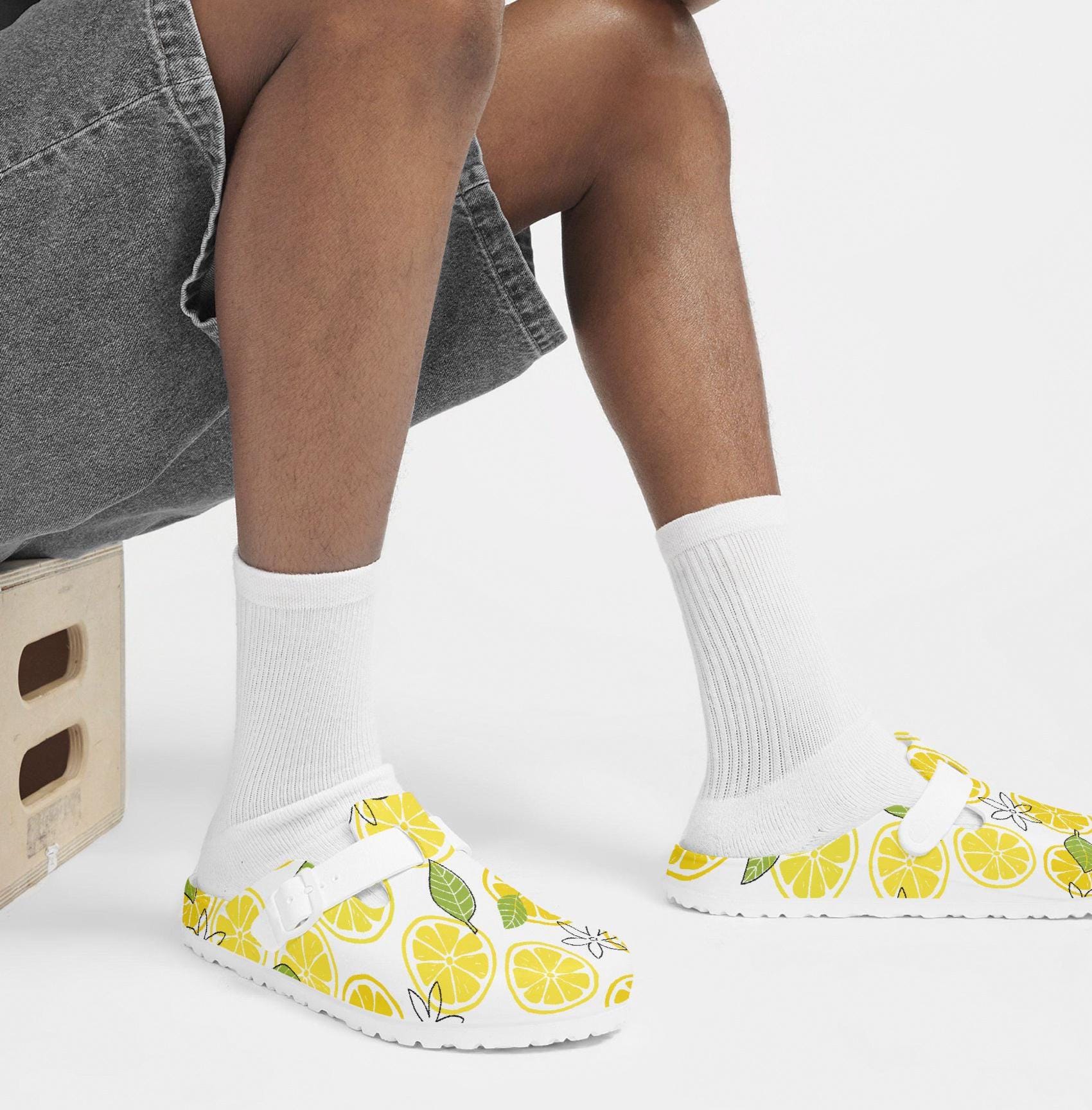 Lemon Fruit Slip-On Clogs for Women and Men, Summer Nursing Mules, Comfortable Sandals
