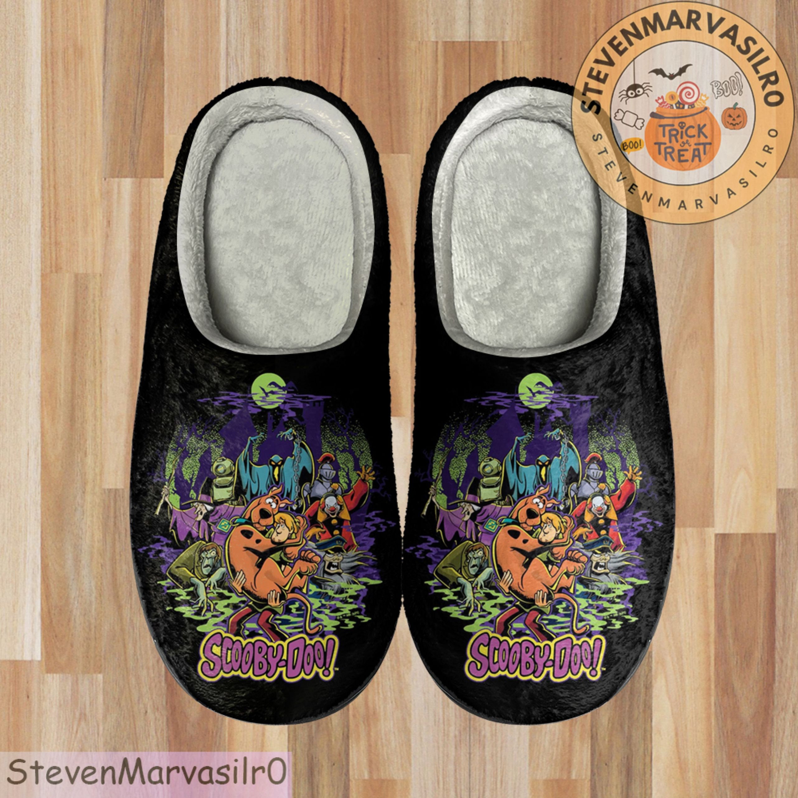 Scooby Doo Cozy Unisex Winter Slipper, Soft Indoor Shoe, Family Indoor Slipper