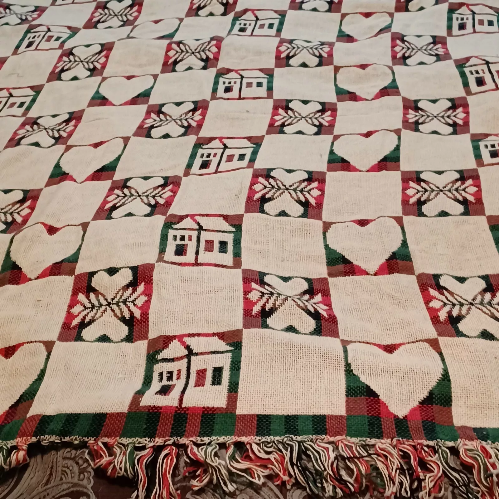 Vintage Woven Tapestry Throw Fringe Plaid Houses Christmas Red Green Blanket