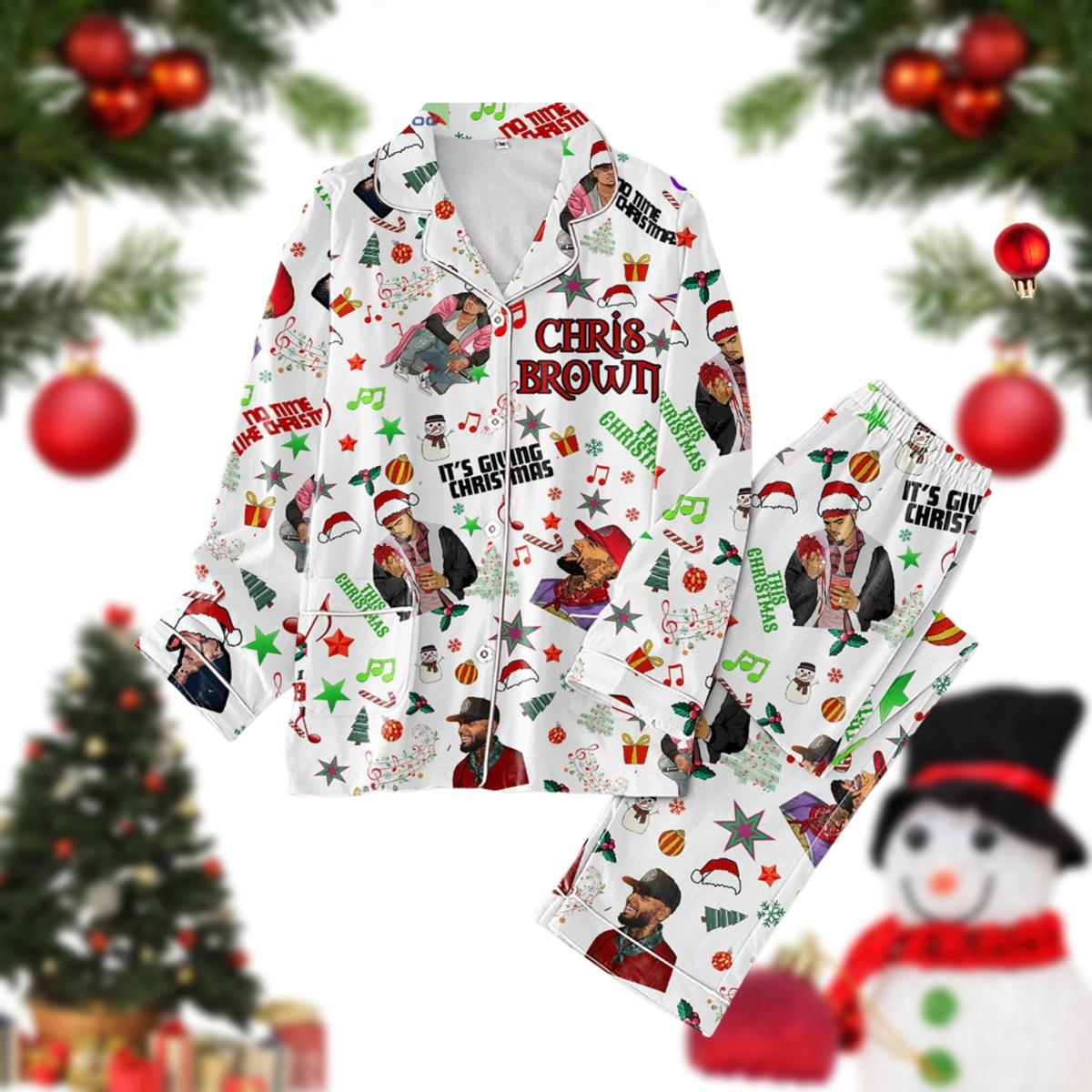 Chris Brown Christmas Pajamas, Its Giving Christmas Polyester Pj Set, Chris Brown 11 11 Tour Shirt Pants Set, Pajamas For Concert Gift