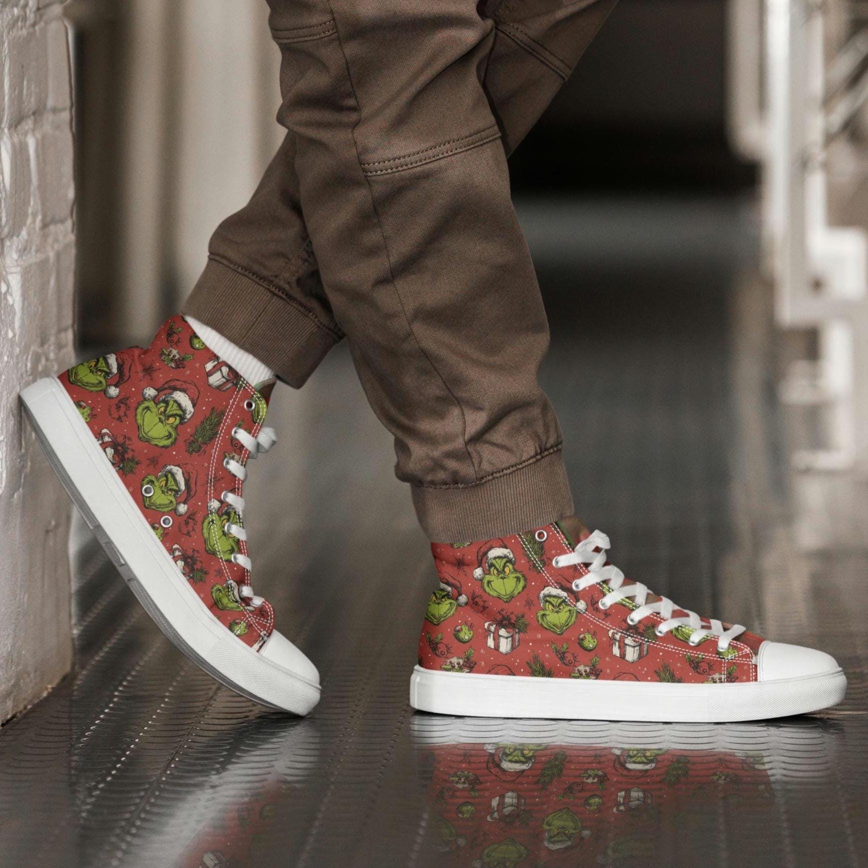 Mens The funny character, Christmas, high top canvas shoes
