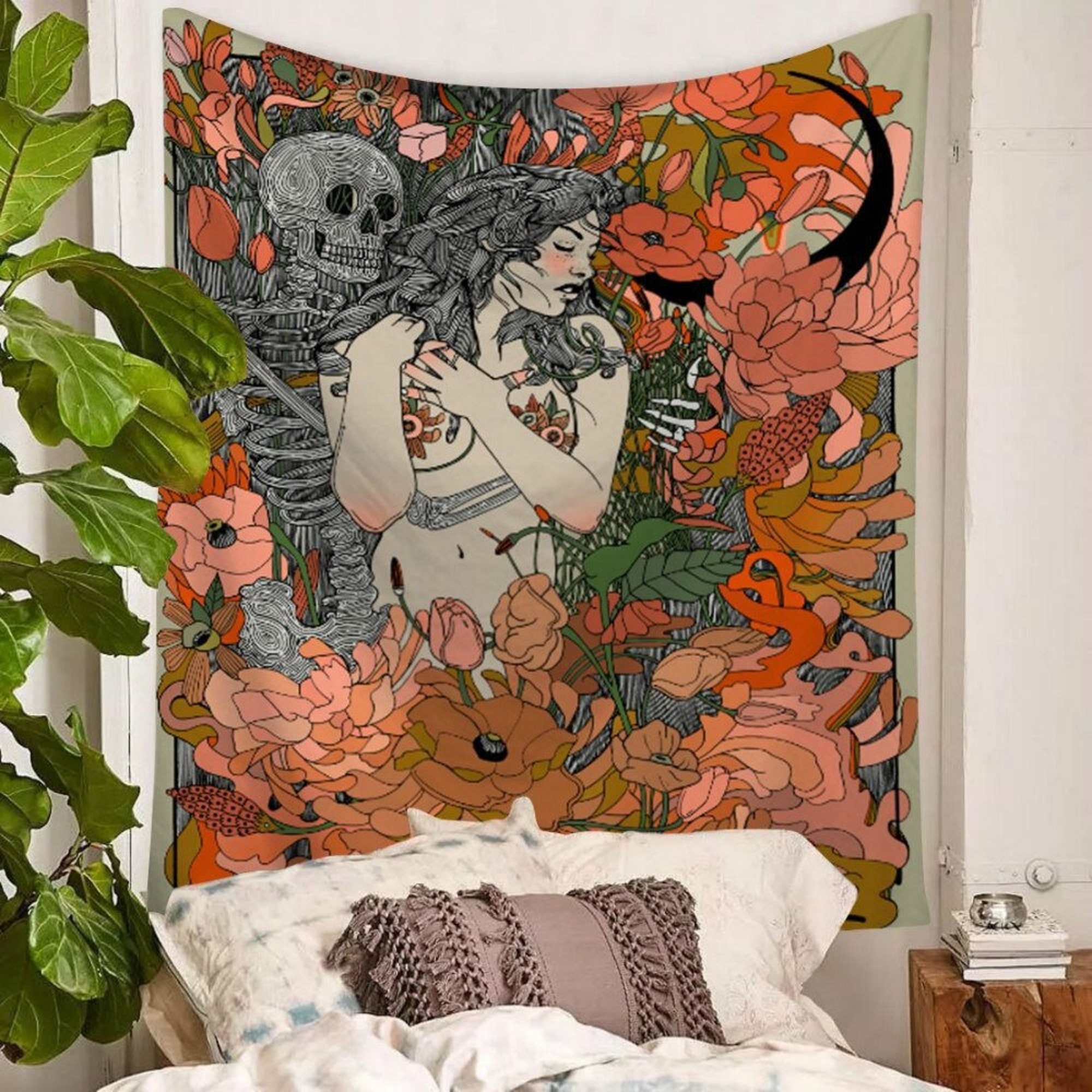 Abstract Tapestry Wall Hanging Girl Skull Skeletons Lovers Kissing Girl and Skeleton Artistic Gift Syren Wall Decor Floral