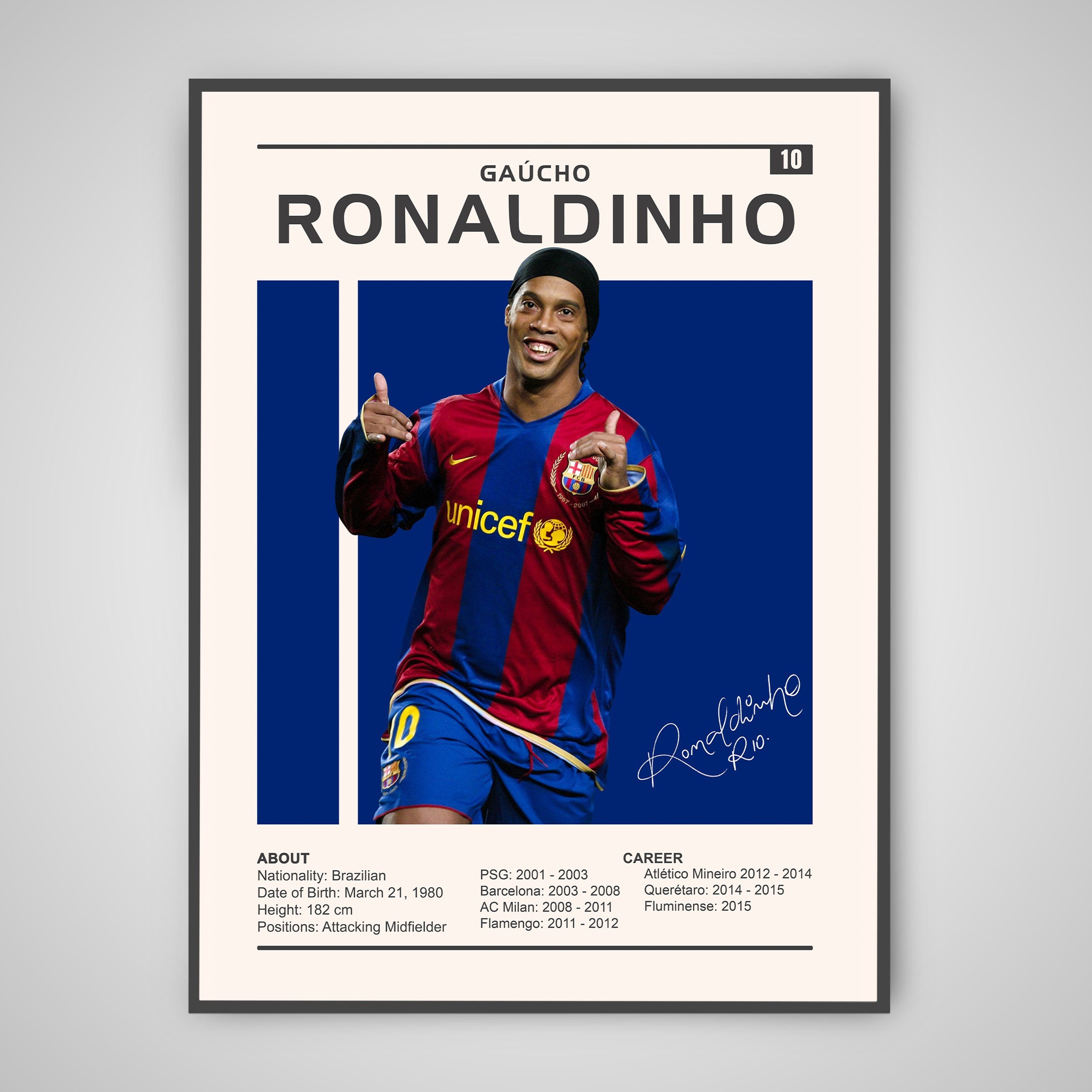 Ronaldinho Poster | Gaucho Ronaldinho Print, Sports Poster, Football Player Poster, Soccer Wall Art, Gaucho Ronaldinho Barcelona Poster