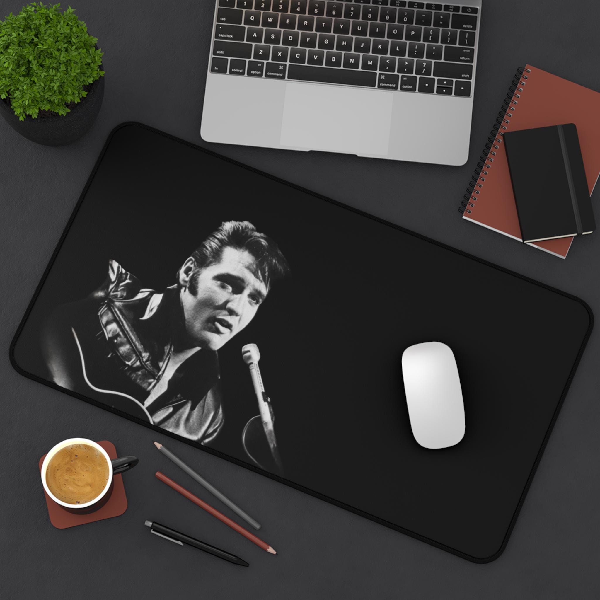 Elvis Presley Mouse Pad - Retro Singer Desk Mat for Office Decor